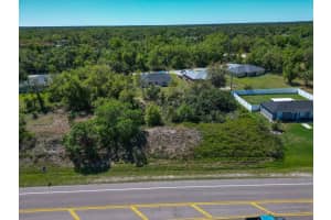 E PRICE BLVD, NORTH PORT, FL 34288 - MLS#MFRA4663381