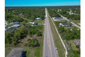 E PRICE BLVD, NORTH PORT, FL 34288 - MLS#MFRA4663381