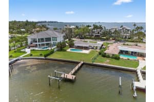 377 SHORE DRIVE, SARASOTA, FL 34234 - MLS#MFRA4663398