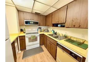 4805 RILMA AVENUE, SARASOTA, FL 34234 - MLS#MFRA4663422