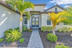 4813 SPARKLING SEA LANE, LAKEWOOD RANCH, FL 34211 - MLS#MFRA4663448