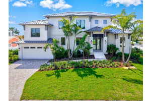 524 Halyard Ln, LONGBOAT KEY