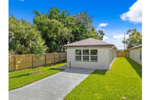 3914 WALNUT AVENUE, SARASOTA, FL 34234 - MLS#MFRA4663502