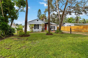 2635 ARNOLD STREET, SARASOTA, FL 34231 - MLS#MFRA4663526
