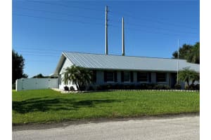 5608 43RD AVENUE, BRADENTON, FL 34208 - MLS#MFRA4663529