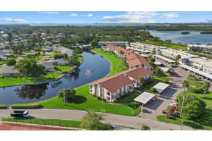 4852 INDEPENDENCE DRIVE, BRADENTON, FL 34210 - MLS#MFRA4663545