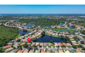 5195 HIGHBURY CIRCLE, SARASOTA, FL 34238 - MLS#MFRA4663551