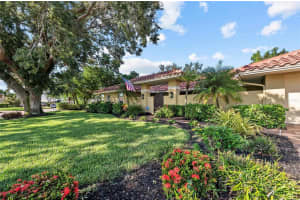 1218 Yacht Harbor Dr, OSPREY