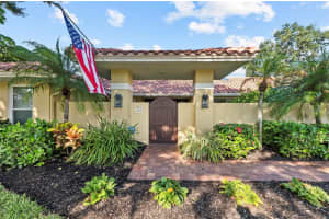1218 YACHT HARBOR DRIVE, OSPREY, FL 34229 - MLS#MFRA4663579