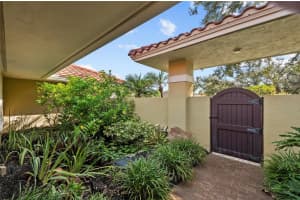 1218 YACHT HARBOR DRIVE, OSPREY, FL 34229 - MLS#MFRA4663579