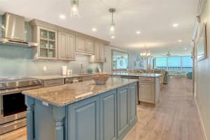 5750 MIDNIGHT PASS ROAD, SARASOTA, FL 34242 - MLS#MFRA4663613