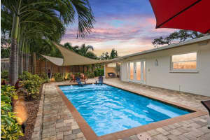 7535 COVE TERRACE, SARASOTA, FL 34231 - MLS#MFRA4663634