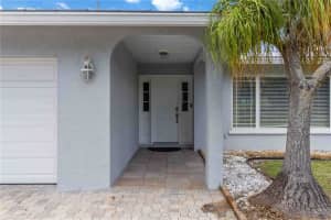 800 4TH STREET, ENGLEWOOD, FL 34223 - MLS#MFRA4663641