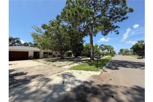 346 SUWANEE AVENUE, SARASOTA, FL 34243 - MLS#MFRA4663647