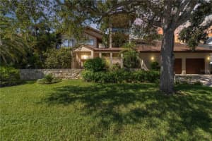 3807 BAYSIDE DRIVE, BRADENTON, FL 34210 - MLS#MFRA4663678