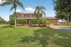 7198 Westwood Way, SARASOTA