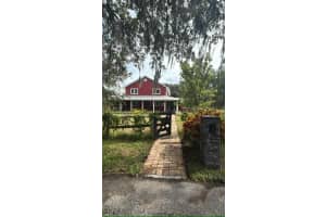 7910 Kennedy Ln, SARASOTA