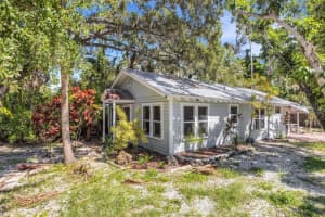 1300 40th St, SARASOTA