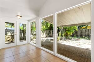 1300 40TH STREET, SARASOTA, FL 34234 - MLS#MFRA4663703