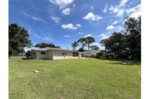 6016 45TH AVENUE DRIVE, BRADENTON, FL 34210 - MLS#MFRA4663727