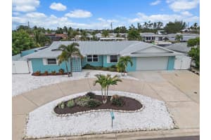 10116 Spoonbill Rd E, BRADENTON