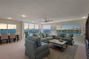 350 GOLDEN GATE POINT, SARASOTA, FL 34236 Sold 11/20/25
