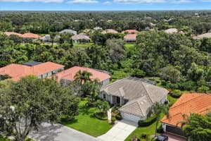 6112 WINCHESTER PLACE, SARASOTA, FL 34243 - MLS#MFRA4663828
