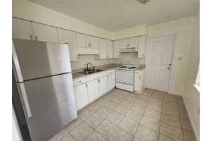 2004 48TH AVENUE, BRADENTON, FL 34207 - MLS#MFRA4663863