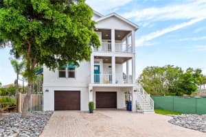5365 CALLE FLORIDA, SARASOTA, FL 34242 - MLS#MFRA4663873