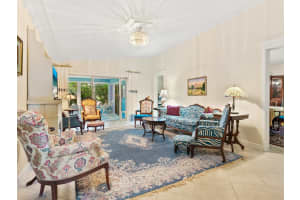 4888 OAK RUN DRIVE, SARASOTA, FL 34243 - MLS#MFRA4663879