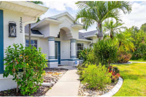 1282 CLEARVIEW DRIVE, PORT CHARLOTTE, FL 33953 - MLS#MFRA4663891