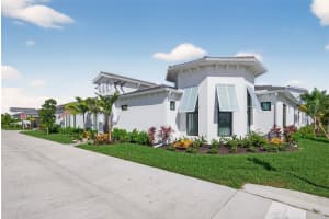 6413 Pigeon Plum Way, BRADENTON
