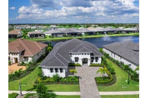 1217 Blue Shell Loop, SARASOTA