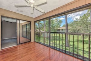 5645 Summer Side Ln #40b, SARASOTA