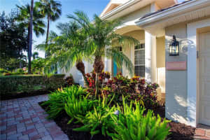 7808 CREST HAMMOCK WAY, SARASOTA, FL 34240 - MLS#MFRA4663988