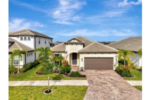 4750 Antrim Dr, SARASOTA