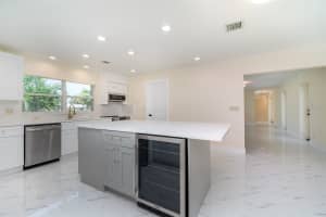 625 OLYMPIA AVENUE, PUNTA GORDA, FL 33950 - MLS#MFRA4664007