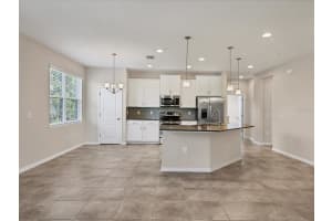 8219 ENCLAVE WAY, SARASOTA, FL 34243 - MLS#MFRA4664028