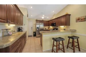 4176 VALLARTA COURT, SARASOTA, FL 34233 - MLS#MFRA4664033