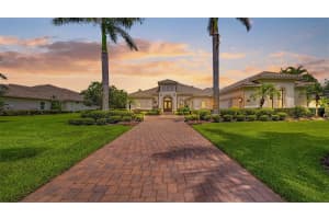 8361 Lindrick Ln, LAKEWOOD RANCH