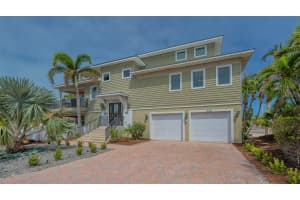 220 36TH STREET, HOLMES BEACH, FL 34217 - MLS#MFRA4664041