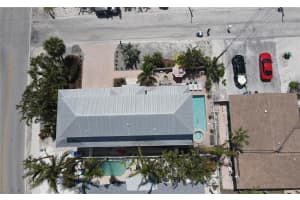 220 36TH STREET, HOLMES BEACH, FL 34217 - MLS#MFRA4664041