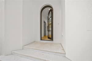 1648 BONITA LANE, SARASOTA, FL 34239 - MLS#MFRA4664044