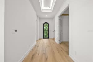 1648 BONITA LANE, SARASOTA, FL 34239 - MLS#MFRA4664044