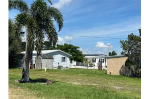 4812 BOCA RATON AVENUE, SARASOTA, FL 34234 - MLS#MFRA4664052