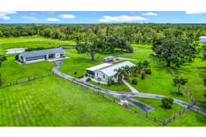 16032 WINBURN DRIVE, SARASOTA, FL 34240 - MLS#MFRA4664076