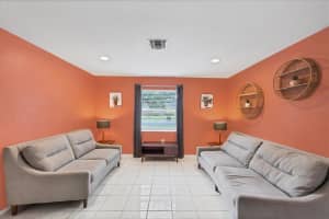 3617 KINGSWOOD DRIVE, SARASOTA, FL 34232 - MLS#MFRA4664081