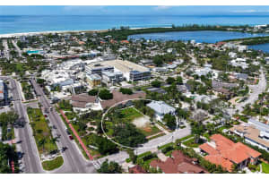 25 WASHINGTON DRIVE, SARASOTA, FL 34236 - MLS#MFRA4664088