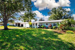 2238 ROSE STREET, SARASOTA, FL 34239 - MLS#MFRA4664094