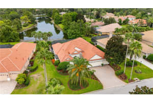 7062 TWIN HILLS TERRACE, LAKEWOOD RANCH, FL 34202 - MLS#MFRA4664119